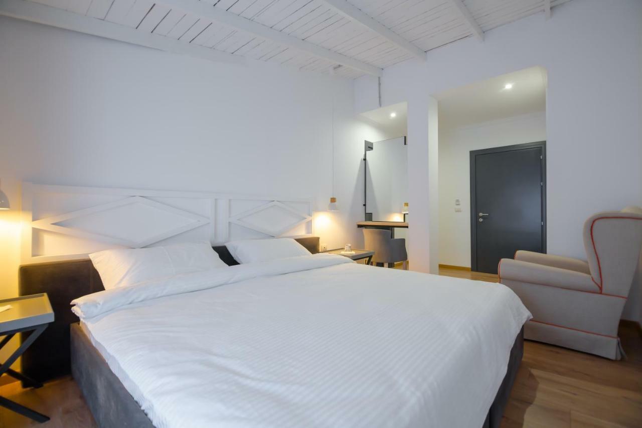 Barba Boutique Hotel Korça Kültér fotó